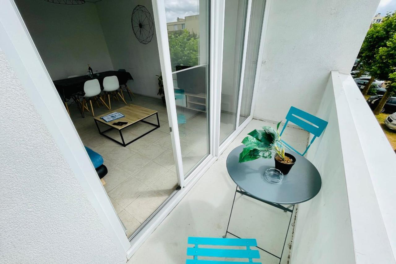 Luminous Apartment With Parking Near The City Center เซอนง ภายนอก รูปภาพ